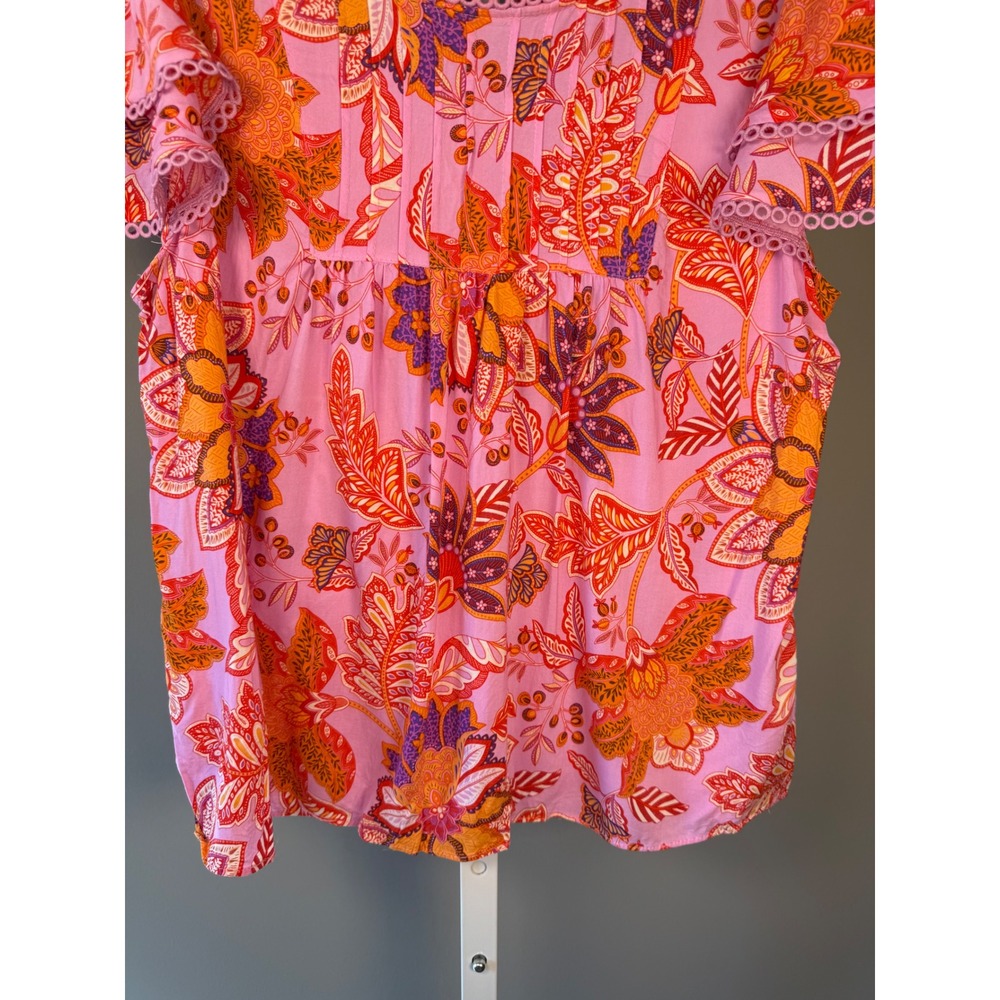 Rose + Olive Floral Boho Flutter Sleeve Top Size M Pink Cottagecore Short Sleeve - Picture 4 of 8